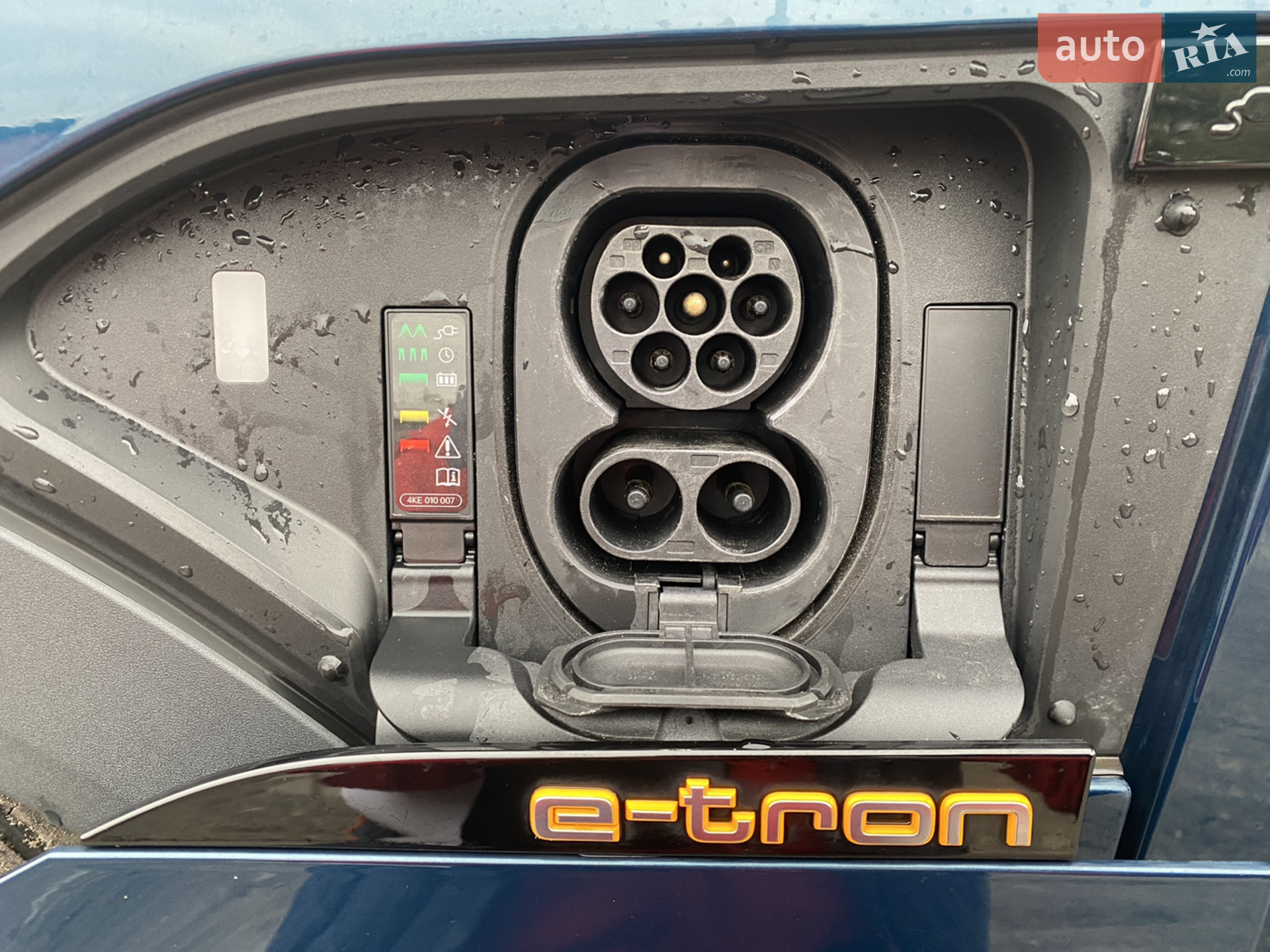 2022 Audi e-tron - мініатюра 22
