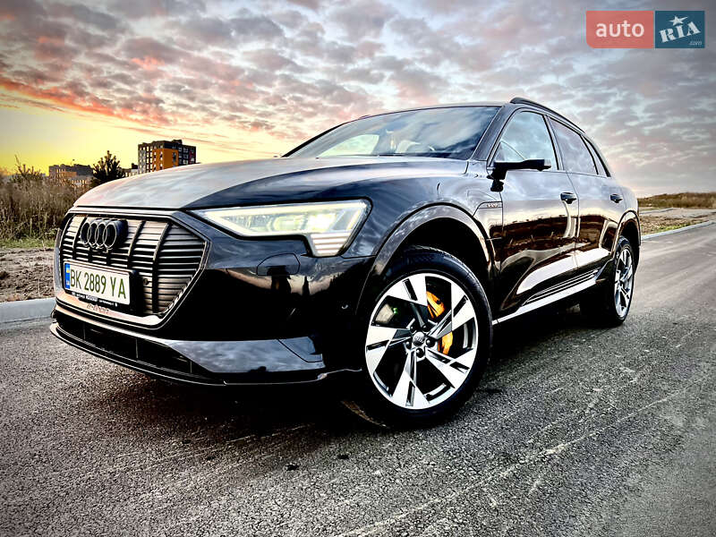 Внедорожник / Кроссовер Audi e-tron 2019 в Ровно