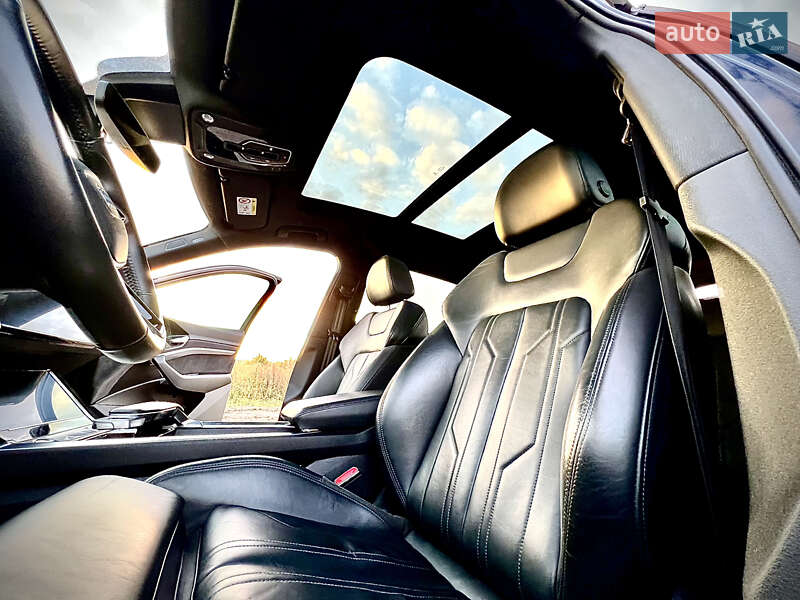 Внедорожник / Кроссовер Audi e-tron 2019 в Ровно