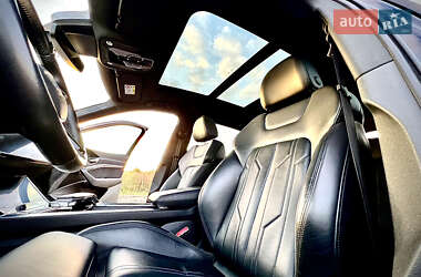 Внедорожник / Кроссовер Audi e-tron 2019 в 
