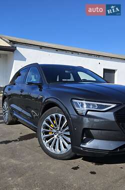 Внедорожник / Кроссовер Audi e-tron 2019 в Виннице