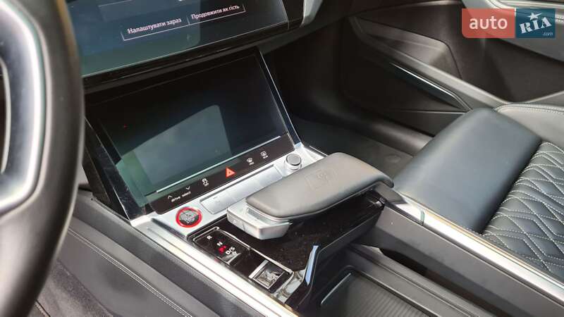 Внедорожник / Кроссовер Audi e-tron 2021 в Хмельницком