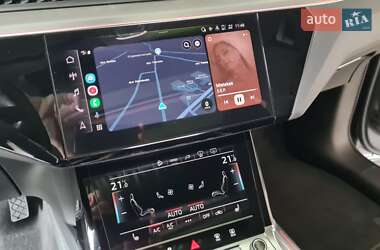 Позашляховик / Кросовер Audi e-tron 2021 в 