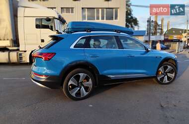 Внедорожник / Кроссовер Audi e-tron 2019 в 