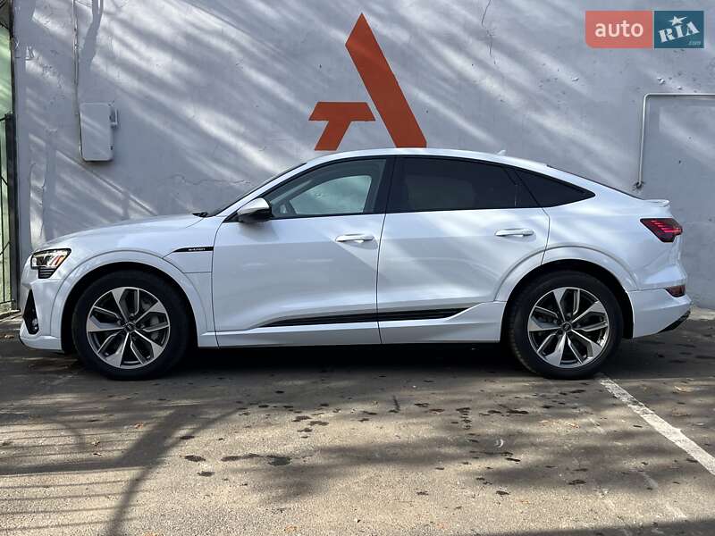 Позашляховик / Кросовер Audi e-tron 2020 в Одесі