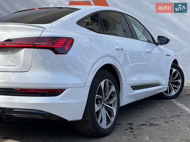 Позашляховик / Кросовер Audi e-tron 2020 в Одесі