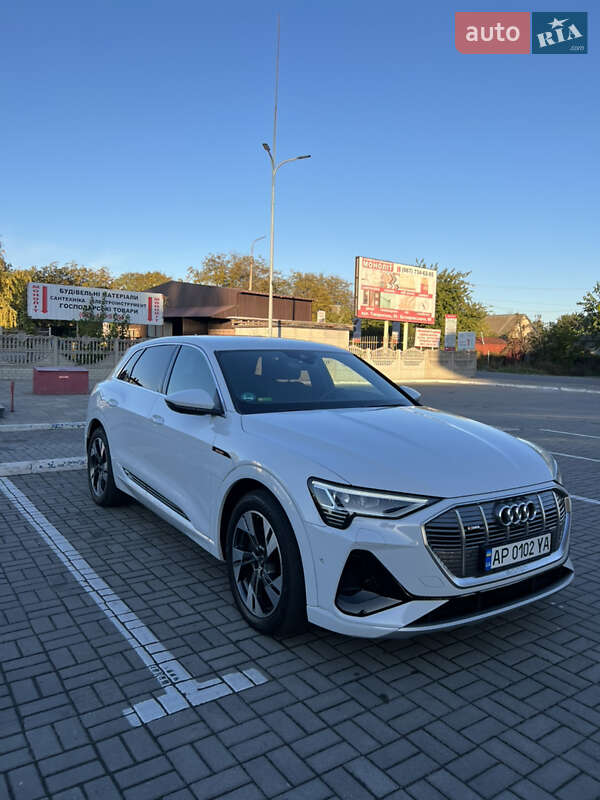 Audi e-tron 2020