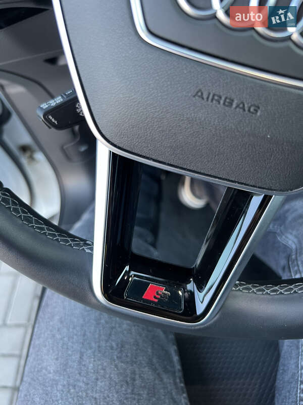 Внедорожник / Кроссовер Audi e-tron 2020 в Днепре