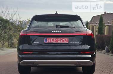 Позашляховик / Кросовер Audi e-tron 2021 в Чернівцях