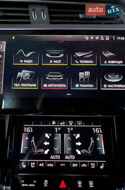 Позашляховик / Кросовер Audi e-tron 2019 в 