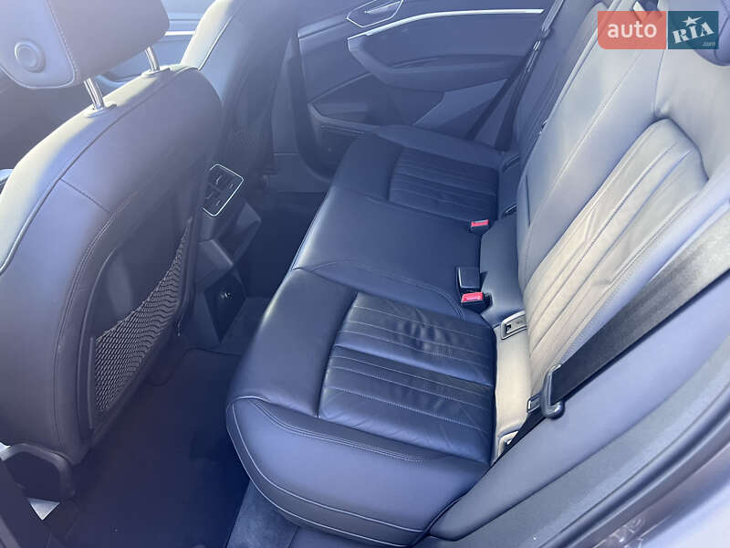 Позашляховик / Кросовер Audi e-tron 2019 в Львові