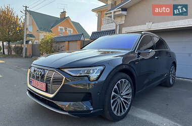 Позашляховик / Кросовер Audi e-tron 2019 в Києві