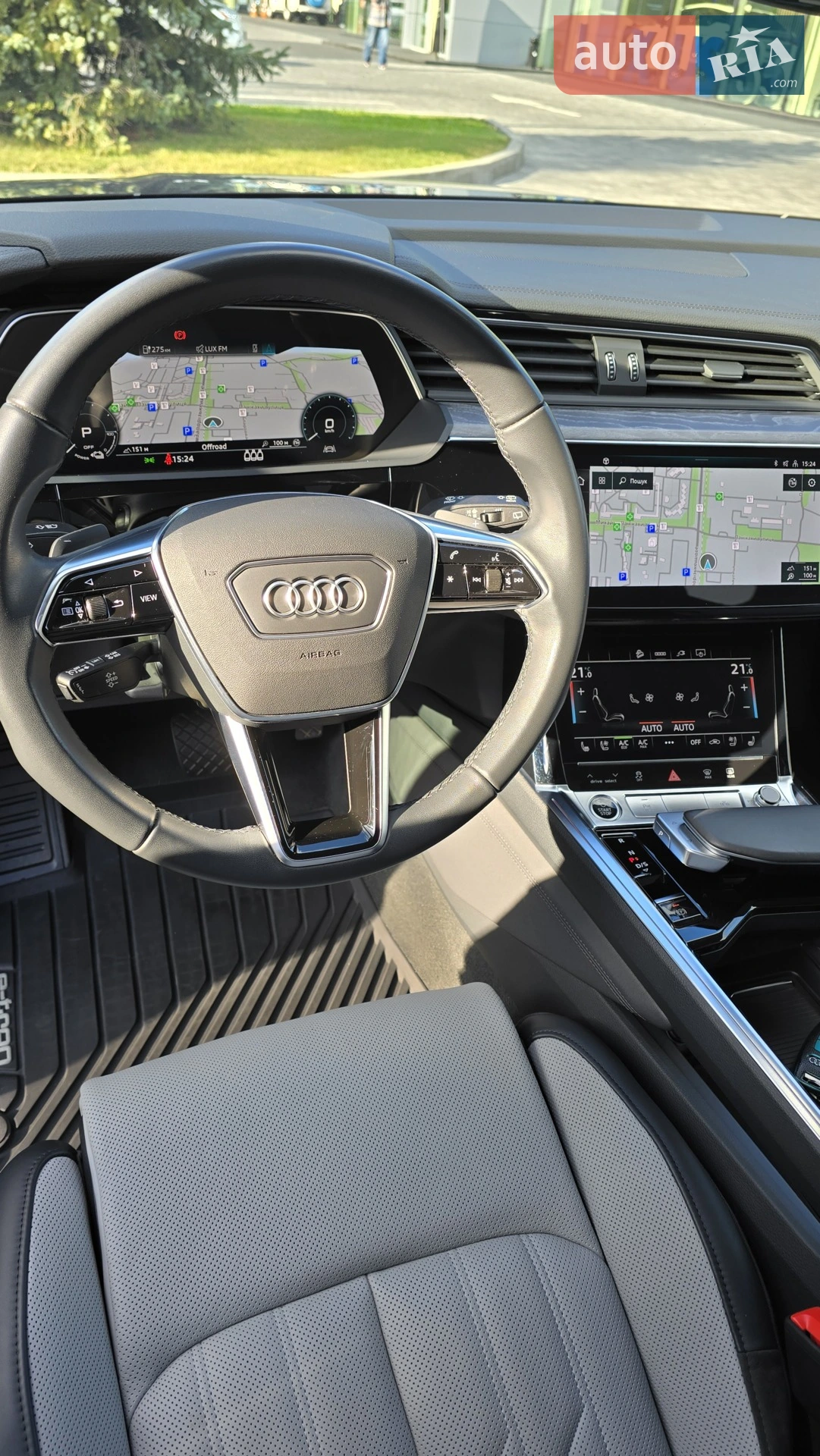 2021 Audi e-tron - мініатюра 14
