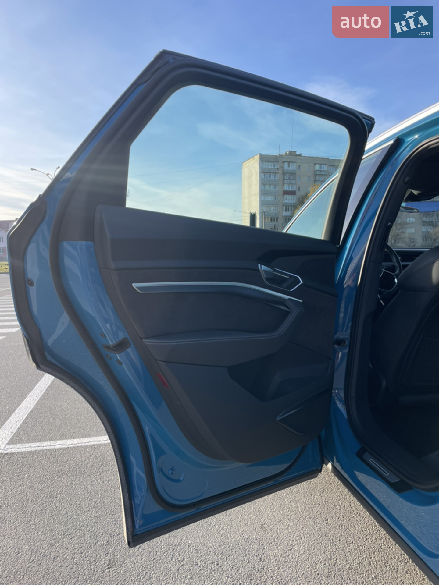 2019 Audi e-tron - мініатюра 10