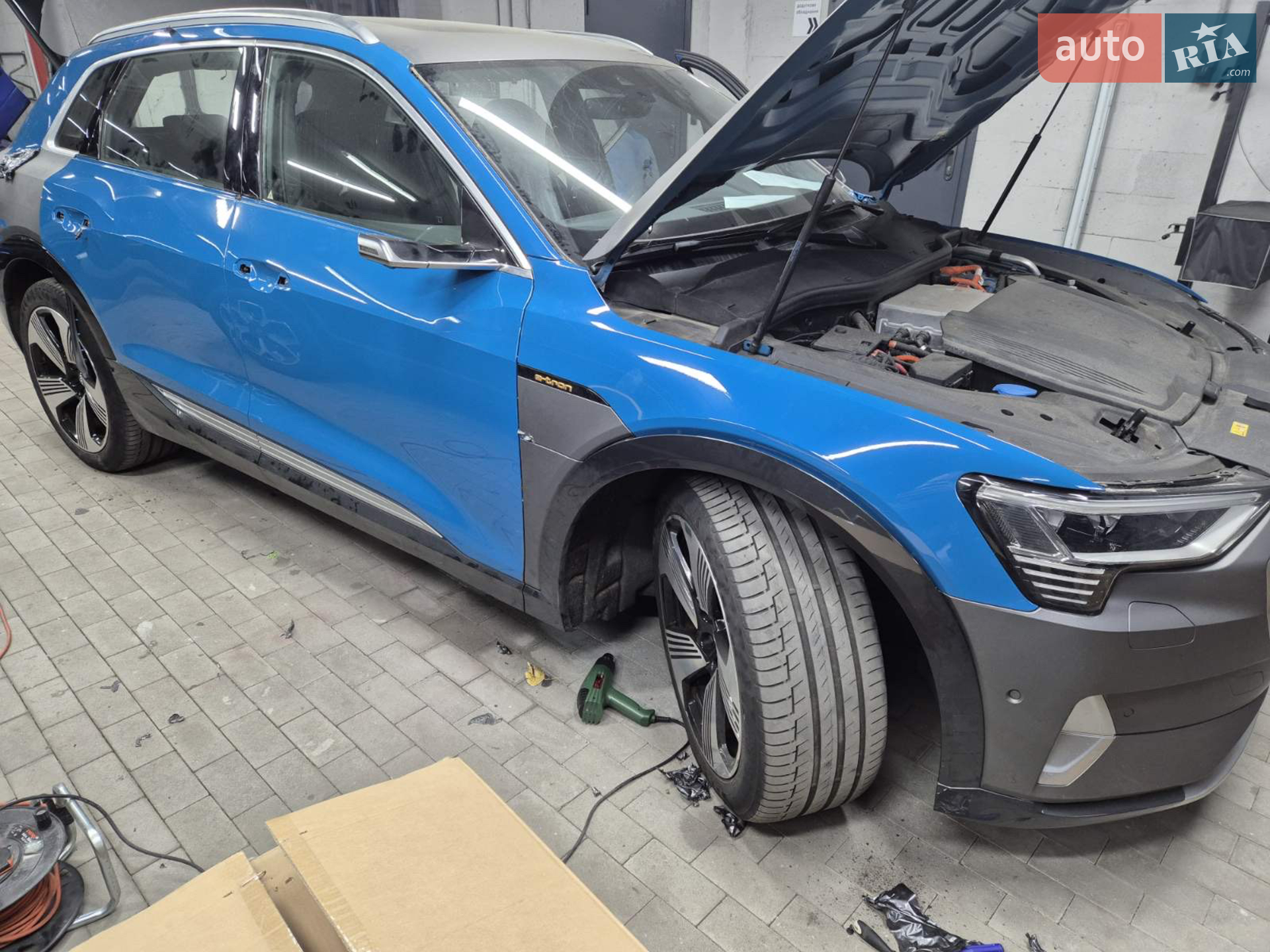 2019 Audi e-tron - мініатюра 25