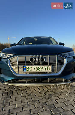 Внедорожник / Кроссовер Audi e-tron 2019 в 