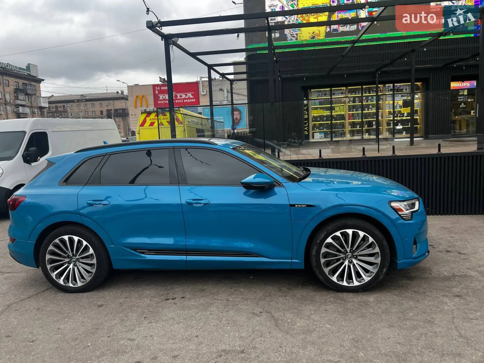2019 Audi e-tron - мініатюра 25