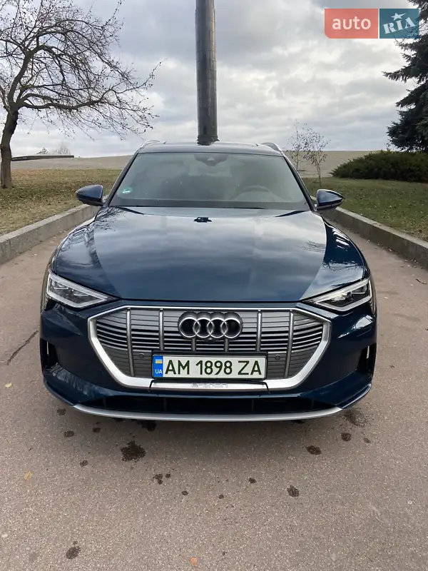 Audi e-tron 2020