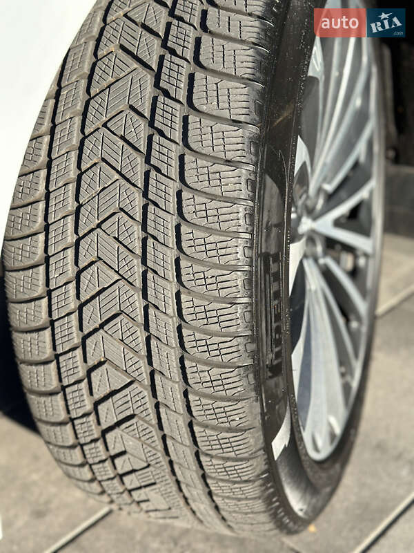 Внедорожник / Кроссовер Audi e-tron 2019 в Полтаве