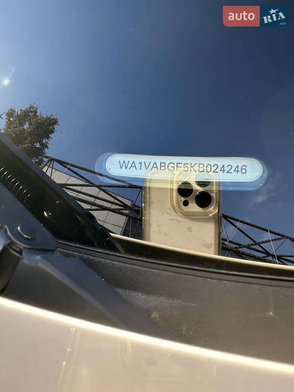 Внедорожник / Кроссовер Audi e-tron 2019 в Полтаве