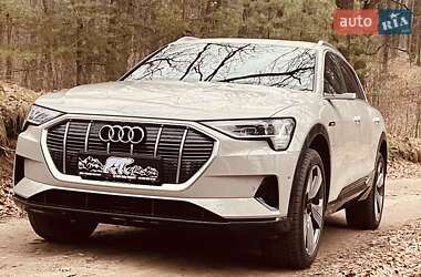 Позашляховик / Кросовер Audi e-tron 2020 в Вінниці