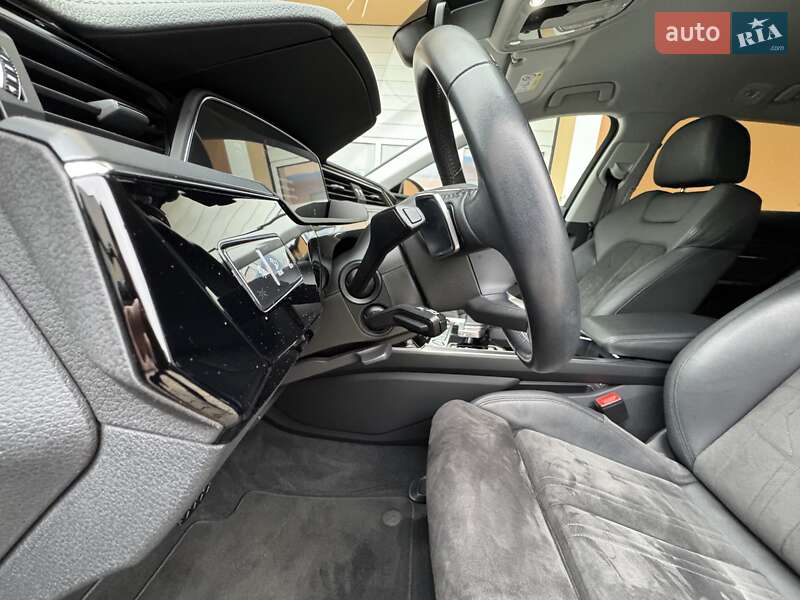 Внедорожник / Кроссовер Audi e-tron 2020 в Ивано-Франковске фото 46 Внедорожник / Кроссовер Audi e-tron 2020 в Ивано-Франковске