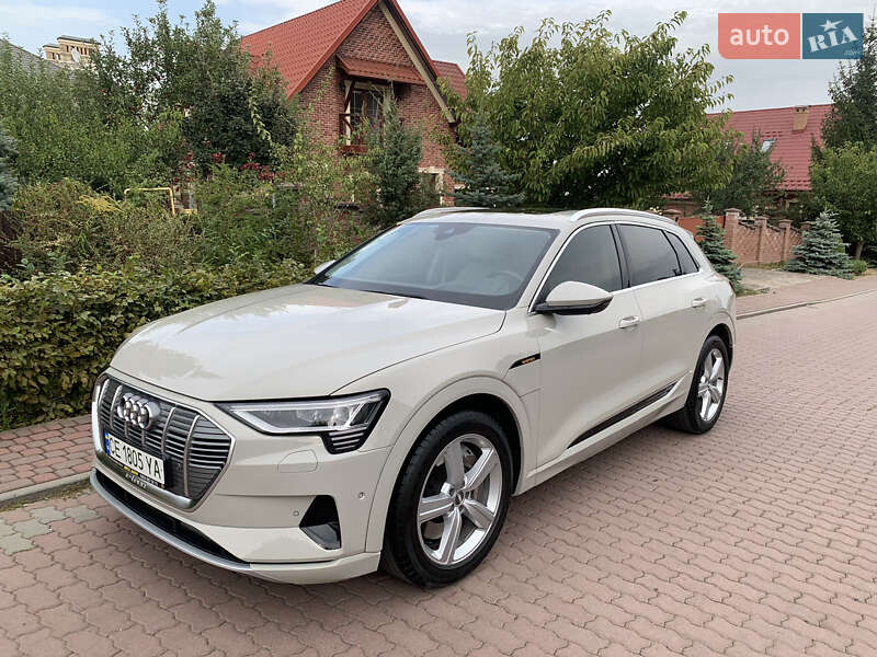 Audi e-tron 2019