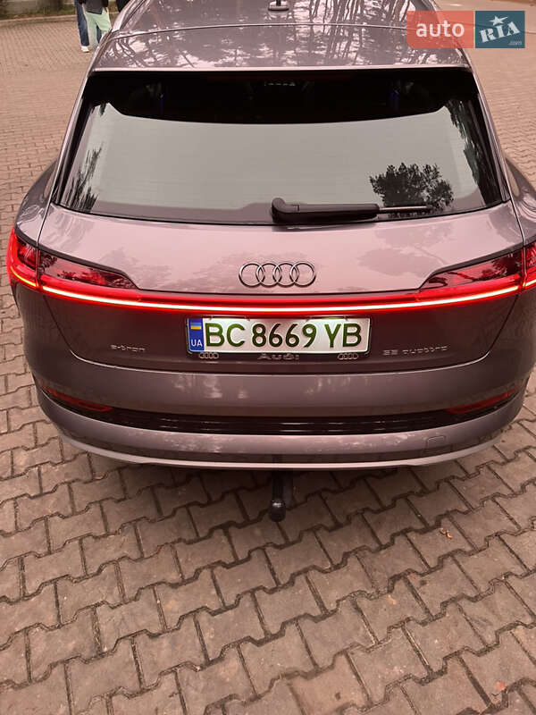 Позашляховик / Кросовер Audi e-tron 2019 в Львові