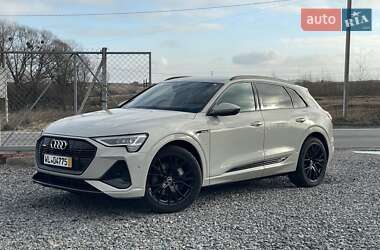 Позашляховик / Кросовер Audi e-tron 2021 в Львові