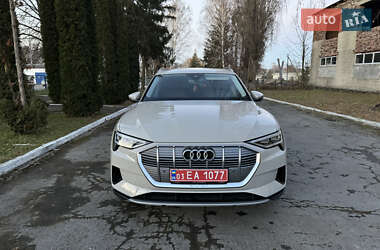 Внедорожник / Кроссовер Audi e-tron 2021 в Ровно