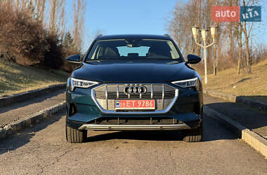 Позашляховик / Кросовер Audi e-tron 2020 в Рівному