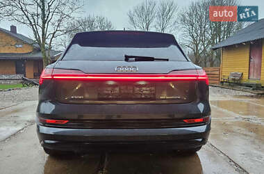 Внедорожник / Кроссовер Audi e-tron 2020 в Ровно