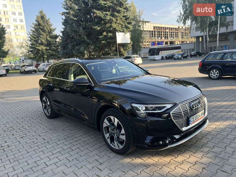 Внедорожник / Кроссовер Audi e-tron 2019 в Черновцах