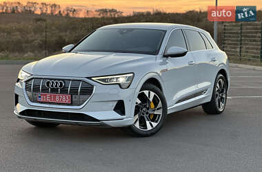 Внедорожник / Кроссовер Audi e-tron 2021 в Ровно