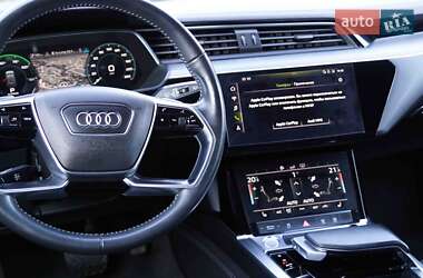 Внедорожник / Кроссовер Audi e-tron 2019 в 
