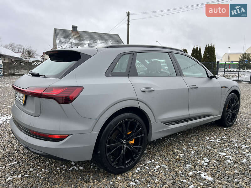Внедорожник / Кроссовер Audi e-tron 2019 в Коломые