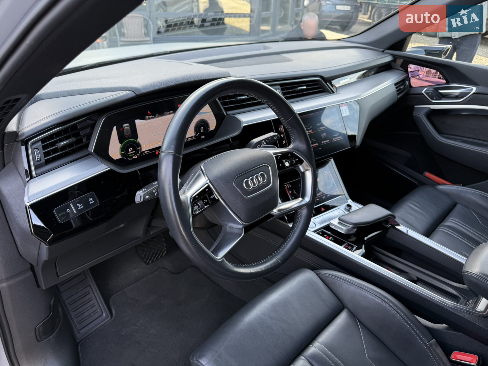 2019 Audi e-tron - мініатюра 44