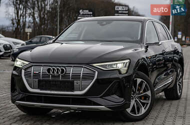 Позашляховик / Кросовер Audi e-tron 2021 в Львові