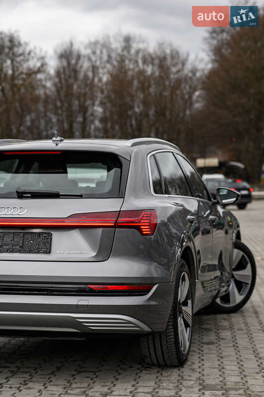 Внедорожник / Кроссовер Audi e-tron 2020 в Львове фото 12 Внедорожник / Кроссовер Audi e-tron 2020 в Львове