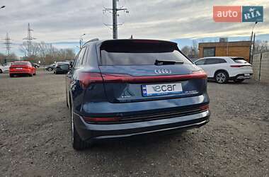 Внедорожник / Кроссовер Audi e-tron 2020 в Киеве