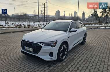 Позашляховик / Кросовер Audi e-tron 2022 в Львові