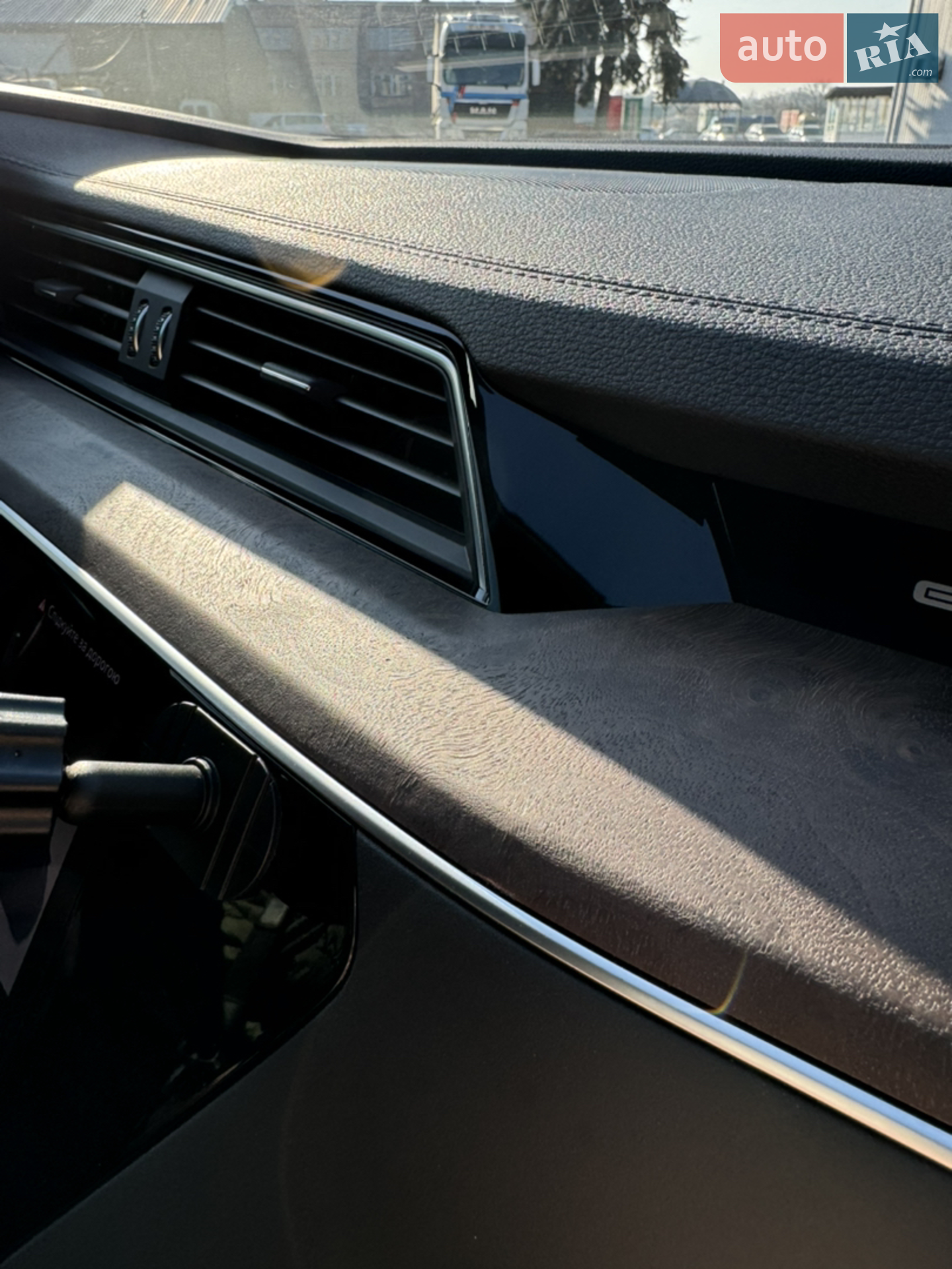 2021 Audi e-tron - мініатюра 22