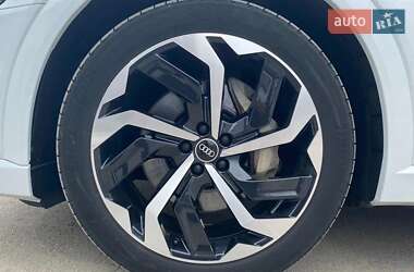 Внедорожник / Кроссовер Audi e-tron 2019 в 