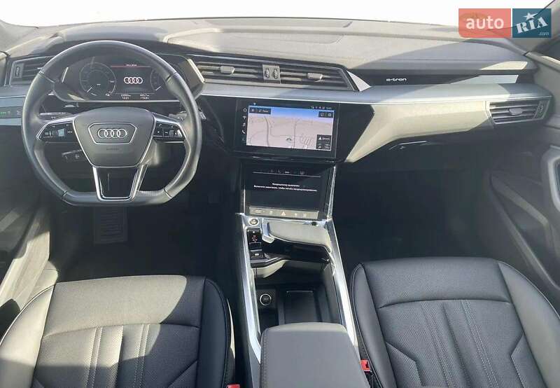 Внедорожник / Кроссовер Audi e-tron 2019 в Одессе