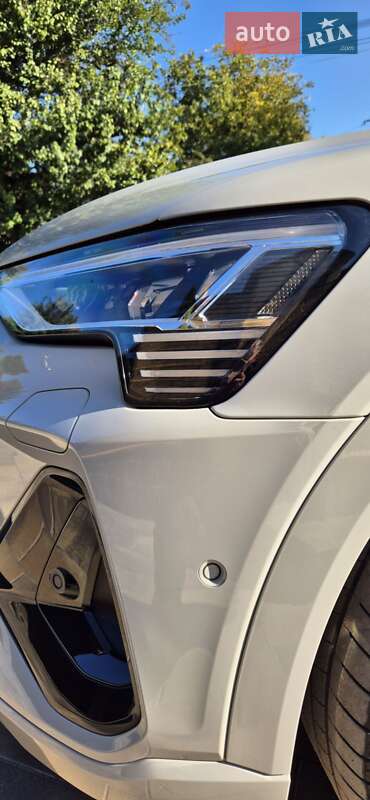 Внедорожник / Кроссовер Audi e-tron 2022 в Черкассах