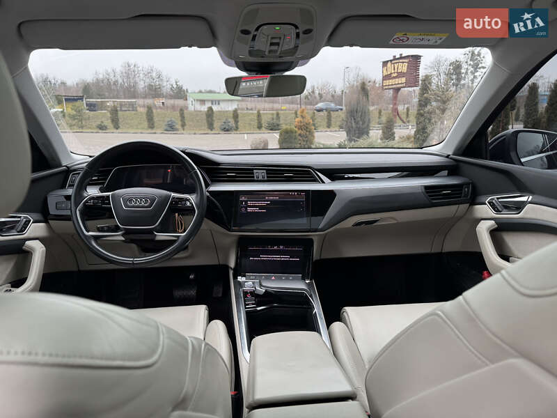 Внедорожник / Кроссовер Audi e-tron 2019 в Житомире