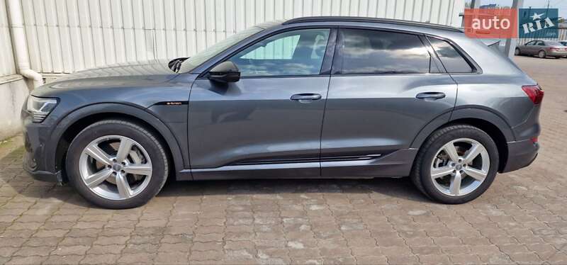 Внедорожник / Кроссовер Audi e-tron 2020 в Львове