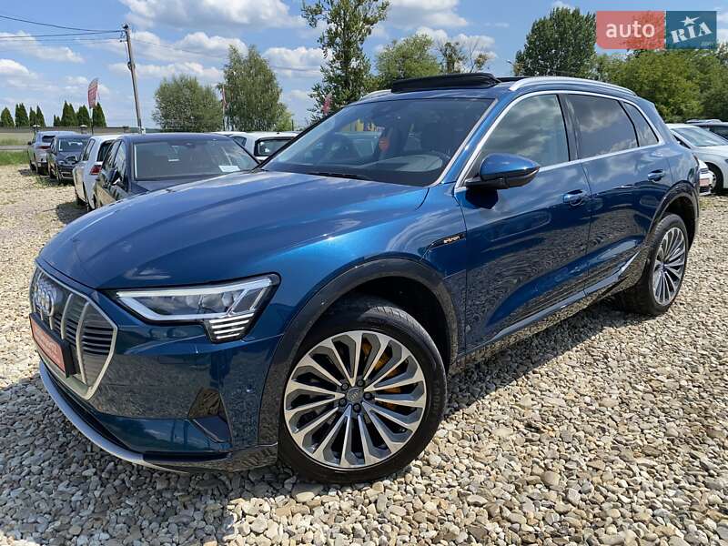 Внедорожник / Кроссовер Audi e-tron 2019 в Львове