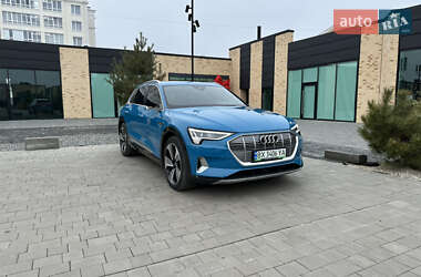 Позашляховик / Кросовер Audi e-tron 2019 в Хмельницькому