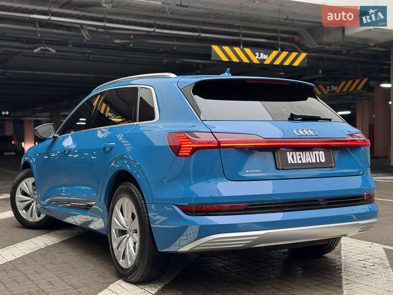 Позашляховик / Кросовер Audi e-tron 2019 в Києві